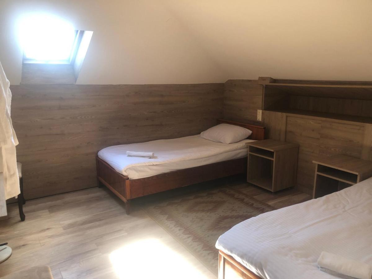 Bed and Breakfast Chez Yvette Garni Esterno foto