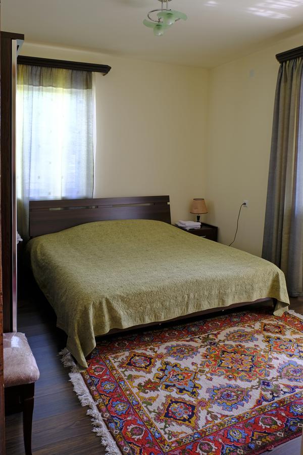 Bed and Breakfast Chez Yvette Garni Esterno foto
