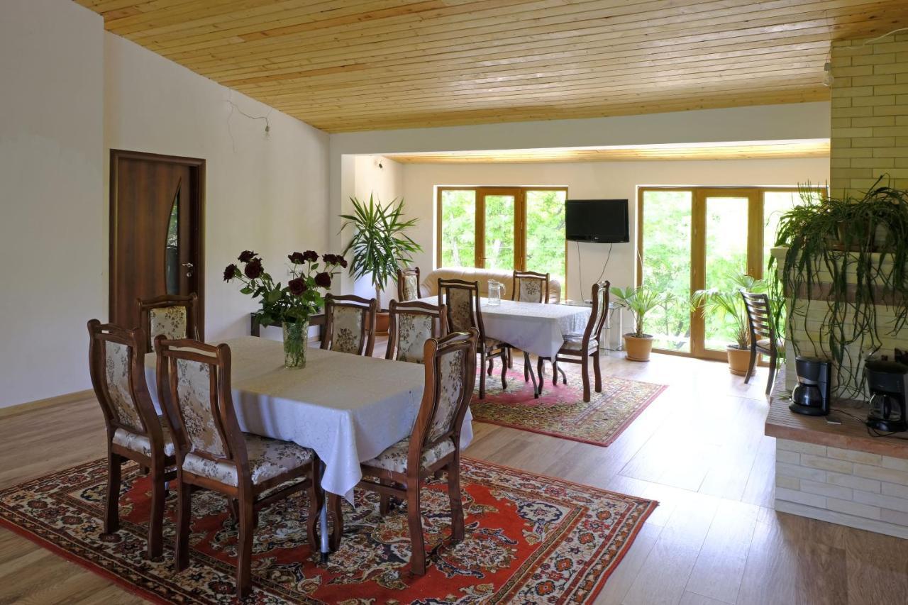 Bed and Breakfast Chez Yvette Garni Esterno foto